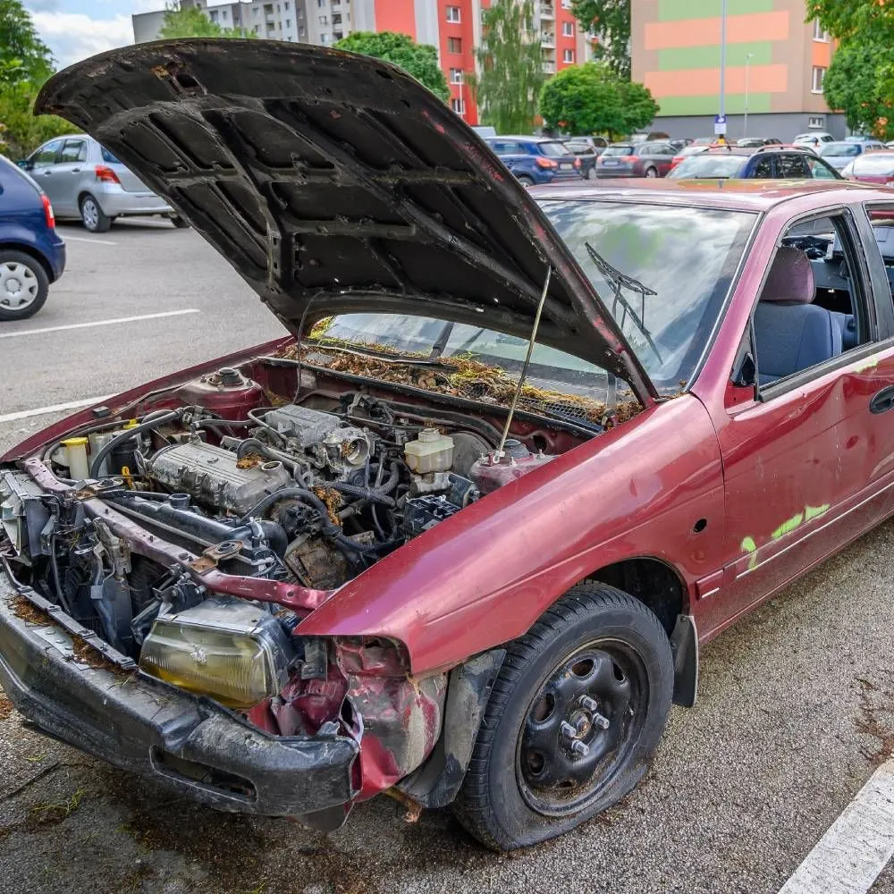 Junk car ready for pickup in Cincinnati, OH