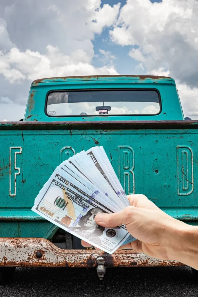 Junk Truck Towing & Removal in Cincinnati, OH at Junk My Car Cincinnati